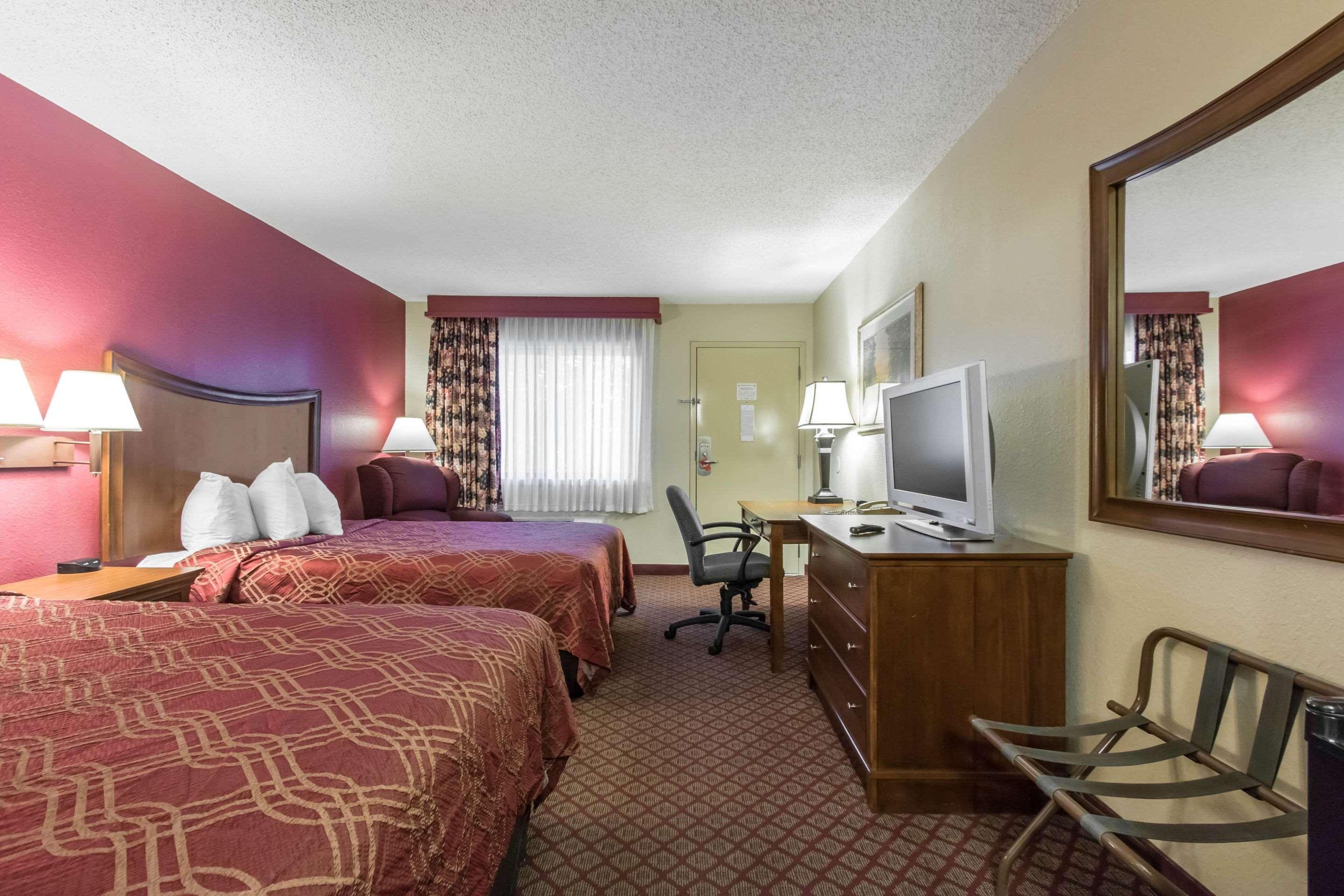 Econo Lodge Inn & Suites ג'ופלין מראה חיצוני תמונה